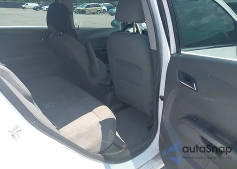 2015 Chevrolet Sonic Lt Auto из США, поврежденный, VIN 1G1JC6SH7F4202782